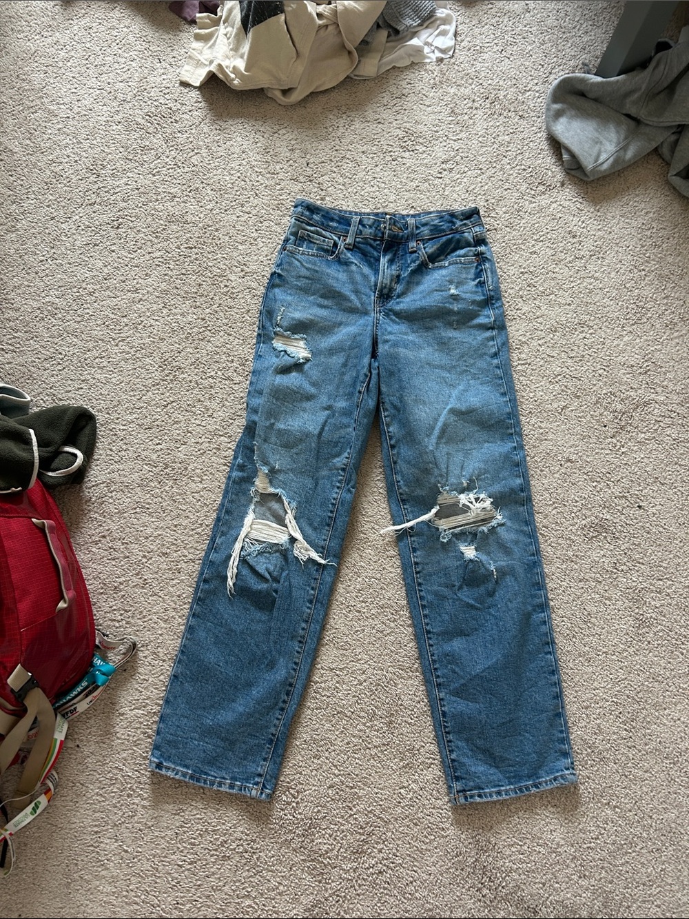 Old Navy Ripped Straight-Leg Jeans in Blue Denim